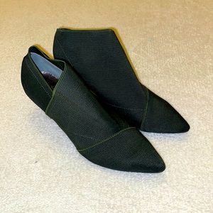 Adrianna Papell Pointy Toe Heel Shoes Shoes